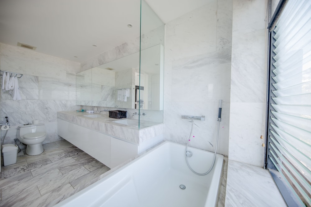 Acqua Villa Nha Trang 47/50