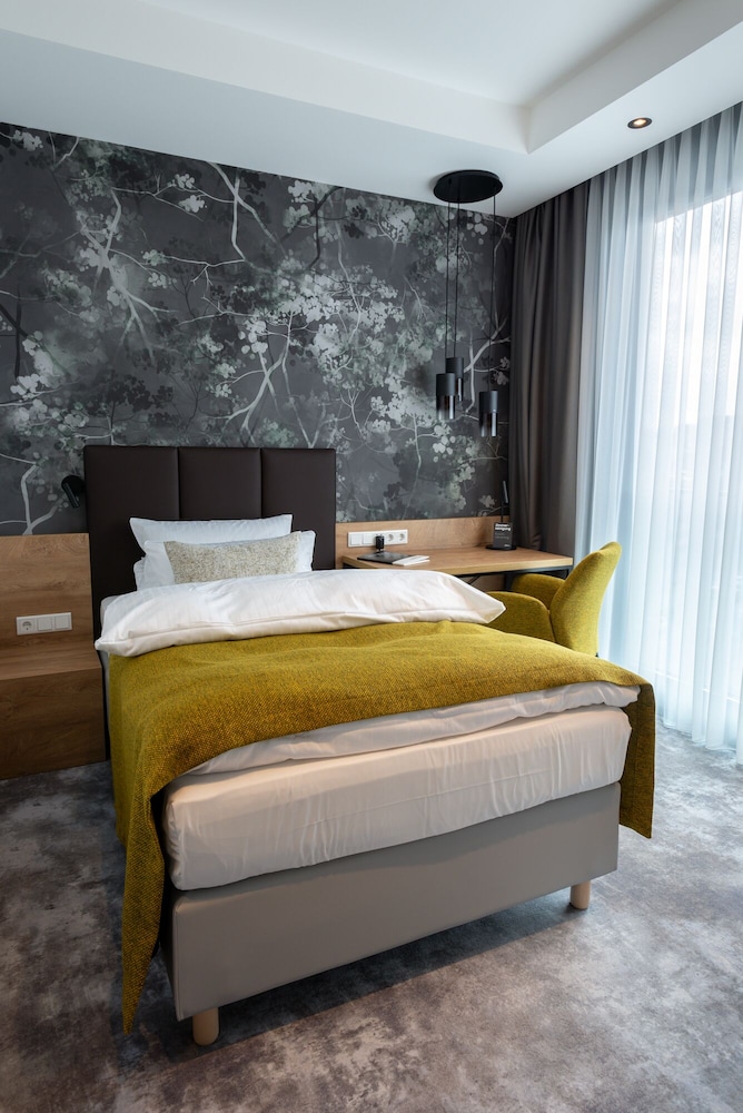 Hotel Esplanade Dortmund 22/68