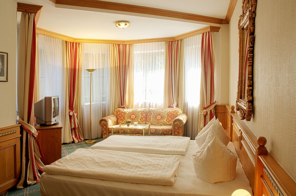 ATLAS Posthotel 40/67