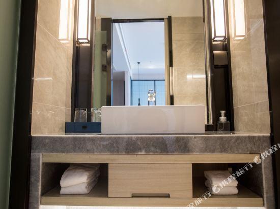 Echarm Hotel Lujiang Zhouyu Avenue 48/50