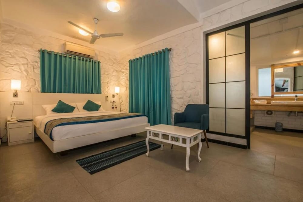 The Tamarind Hotel 9/50