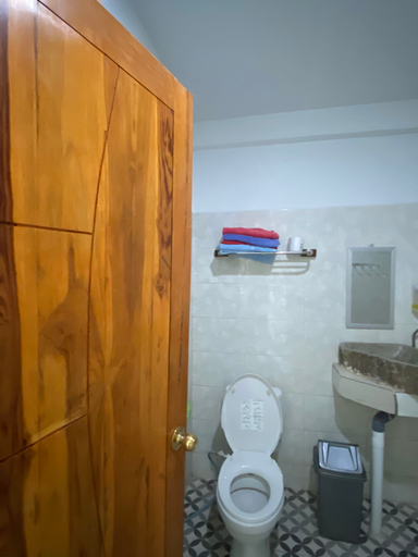 غرفة ديلوكس بسريرين منفصلين، Pesona Restaurant And Room 4/4