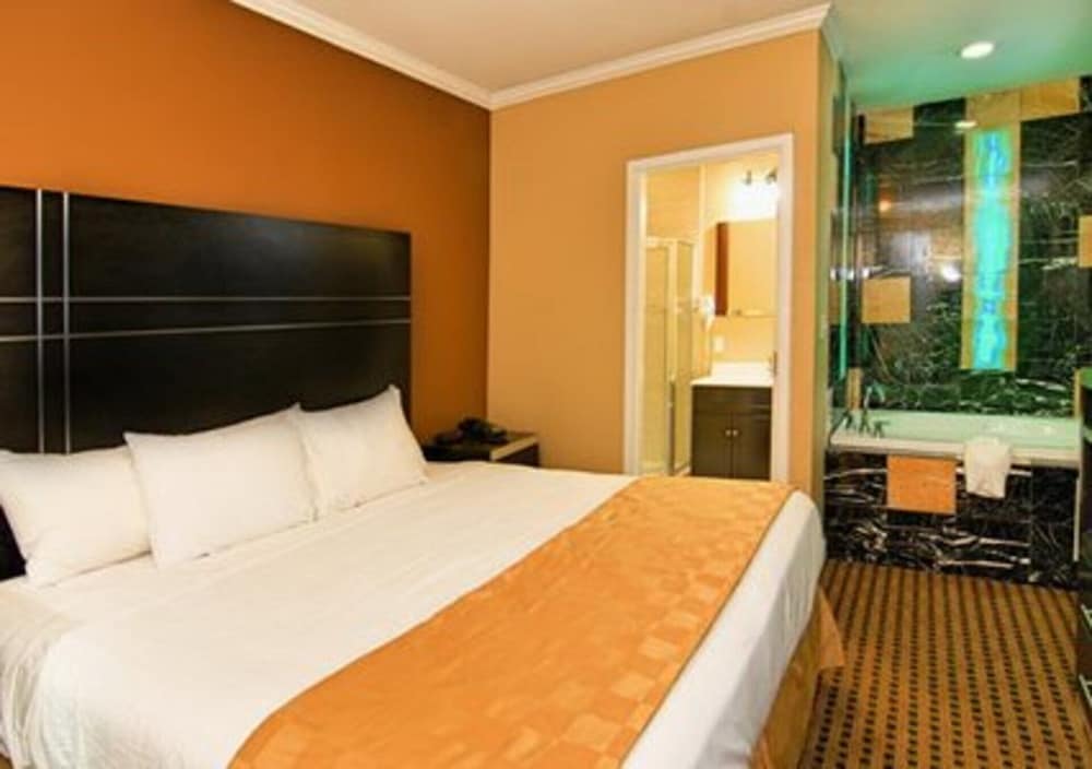 The Prince Hotel 6/19