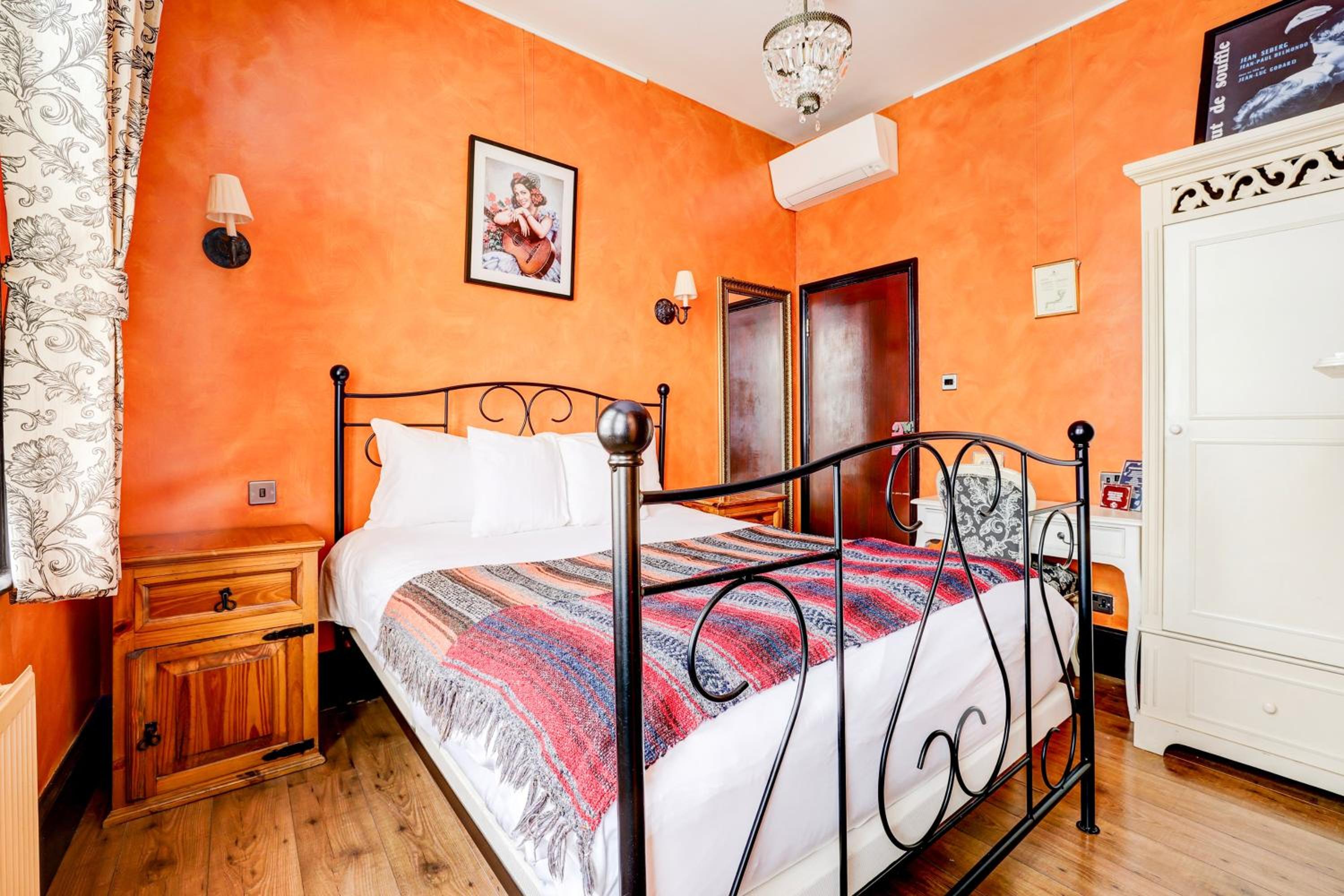 Special, Superior, King Bed