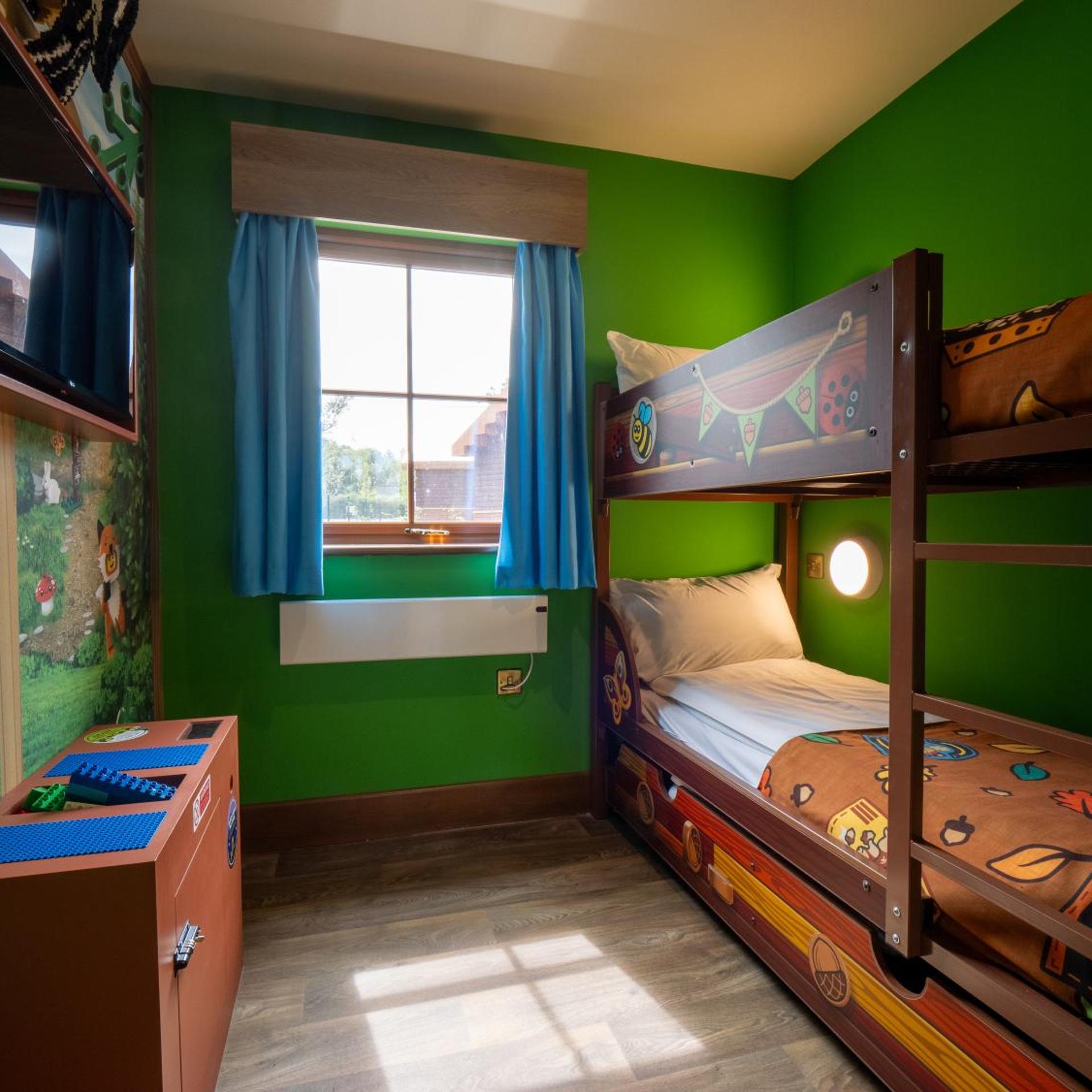 Woodland, Village, Lodge, Bunk Bed, Accessible