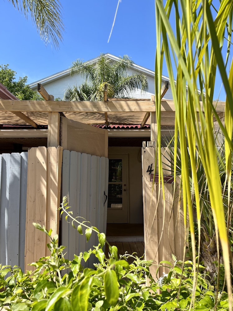 Turtle Beach Resort and Inn 2/50