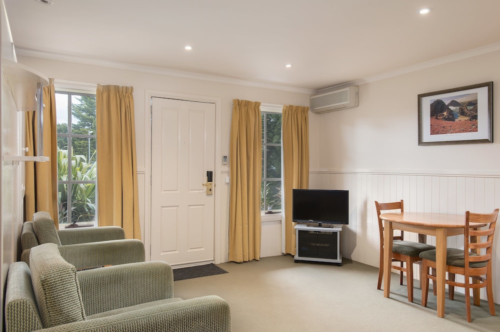 Country Club Villas 50/69