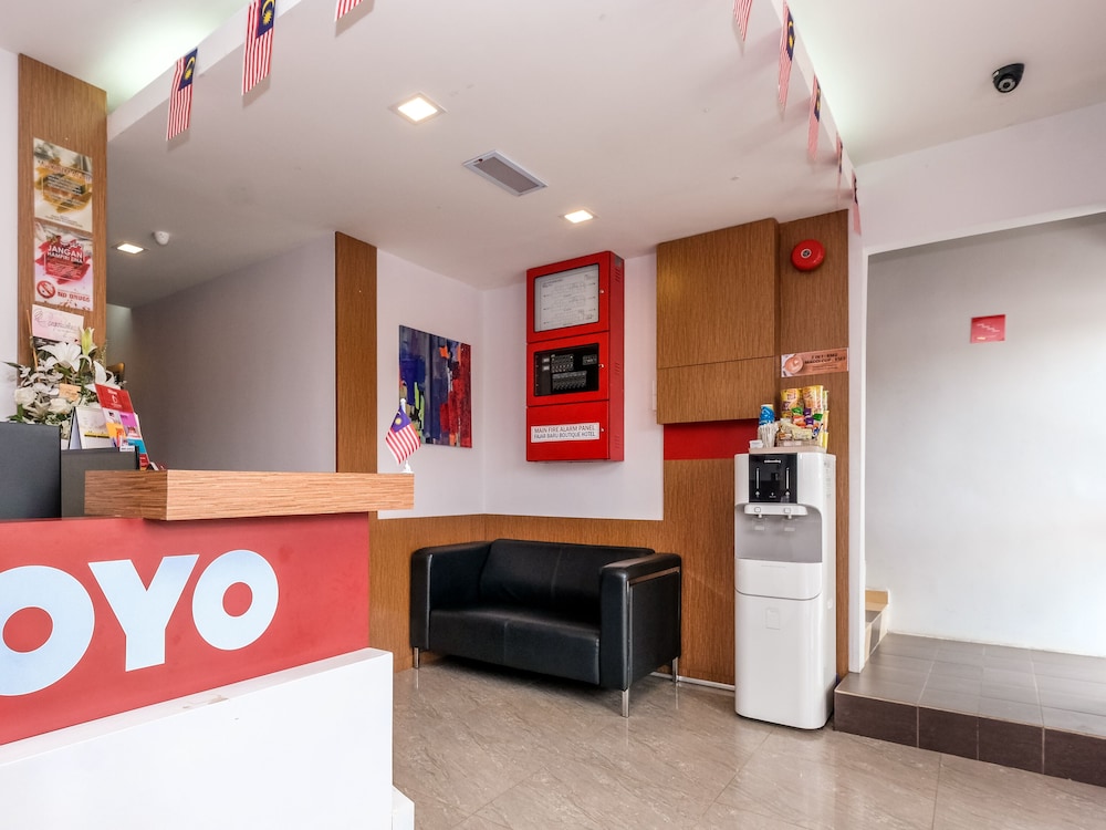 Oyo 768 Fajar Baru Boutique Hotel 11/39
