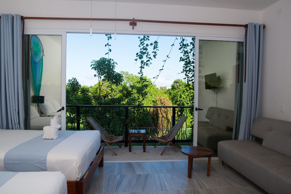 Ocean Zen Suites 19/50