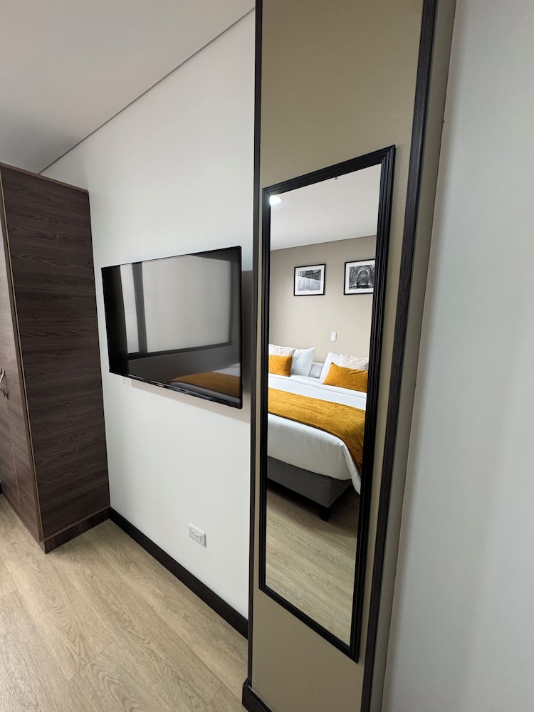 Hotel WLH Gold Bogota 15/17