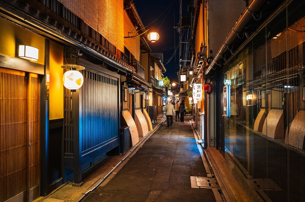 Mimaru Kyoto Shinmachi Sanjo 54/63
