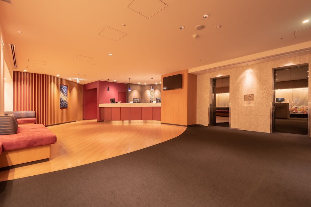 E Hotel Higashi Shinjuku 11/63