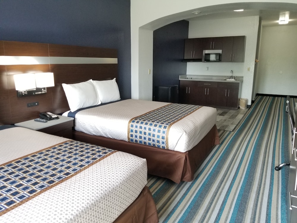 HomeBridge Inn & Suites (Ex Howard Johnson Inn and Suites Beaumont) 12/23