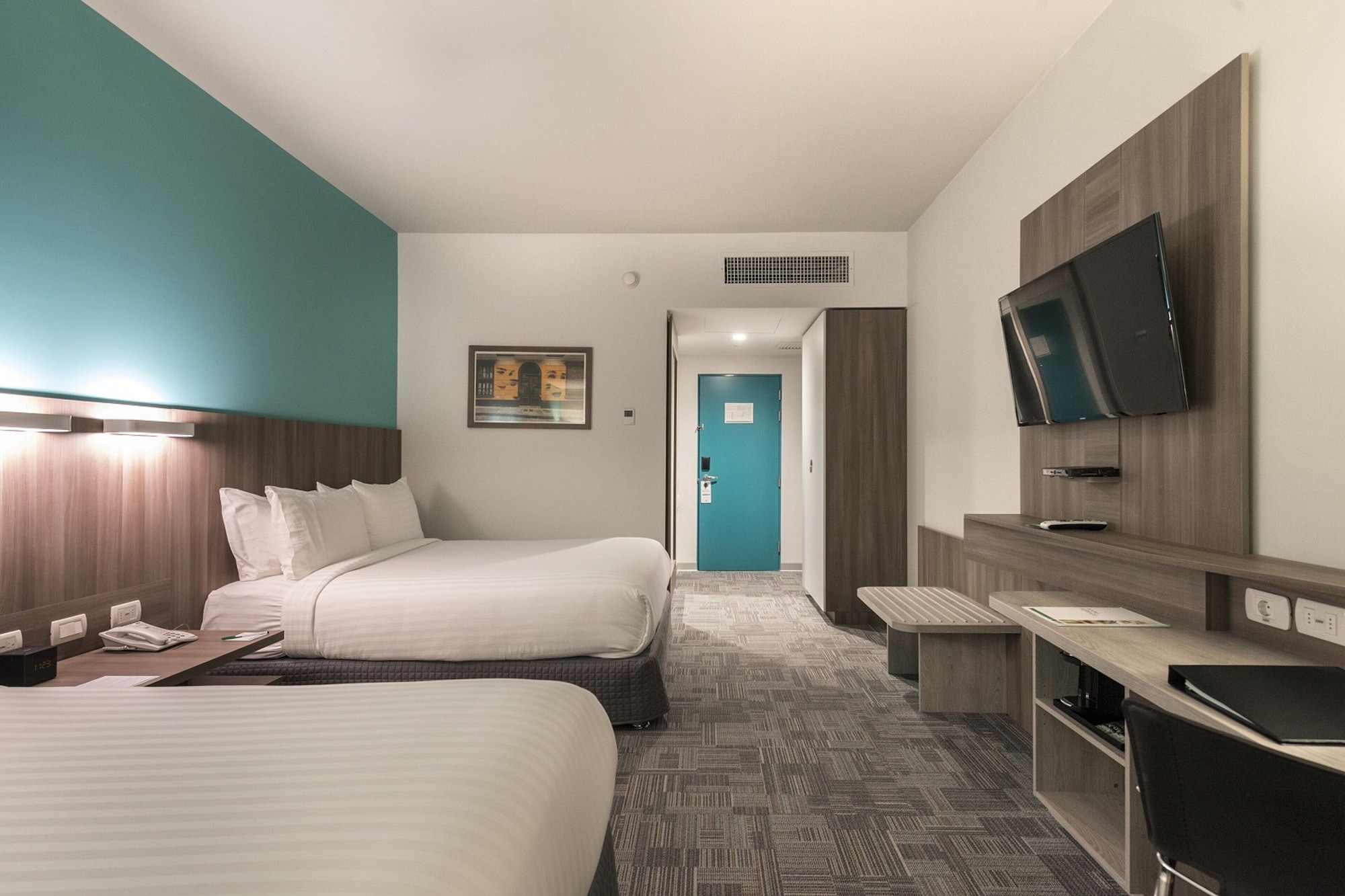 Standard, 2 Queen Beds