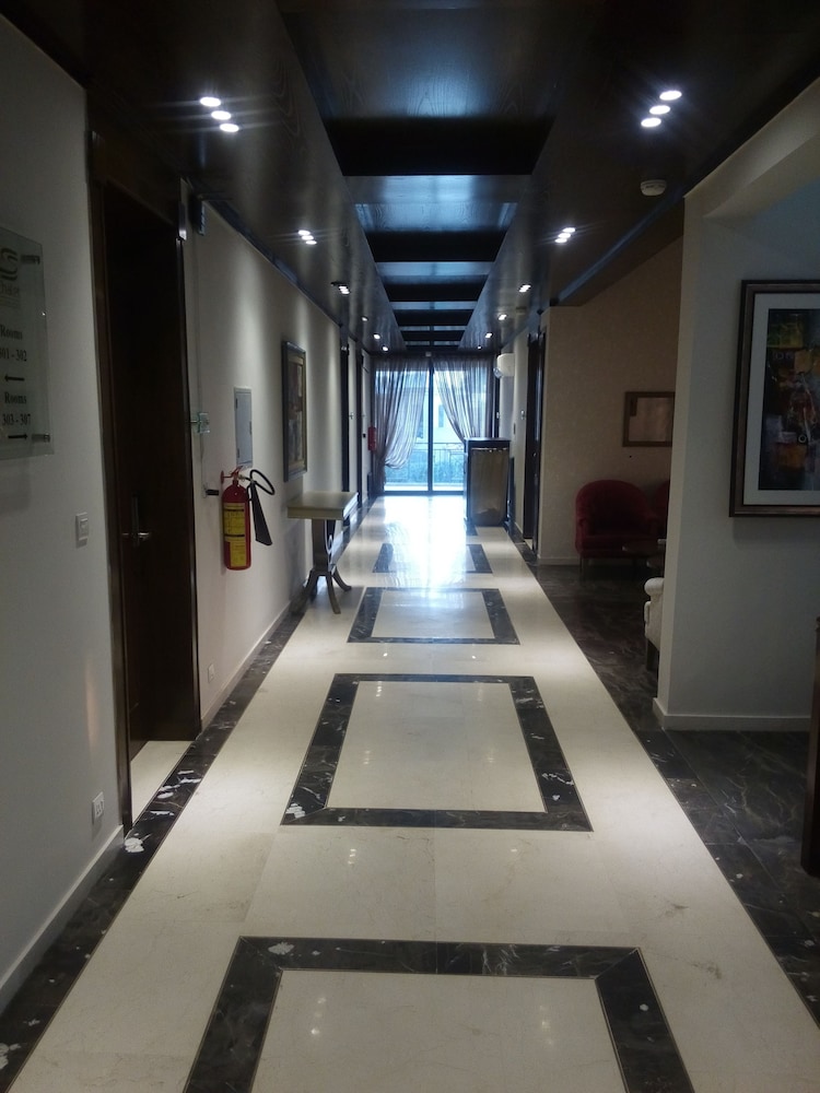 S Chalet Islamabad 8/60