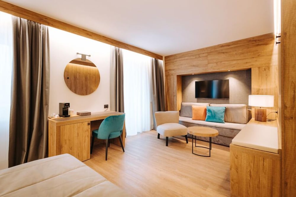 Valtur Cervinia Cristallo Ski Resort 16/50