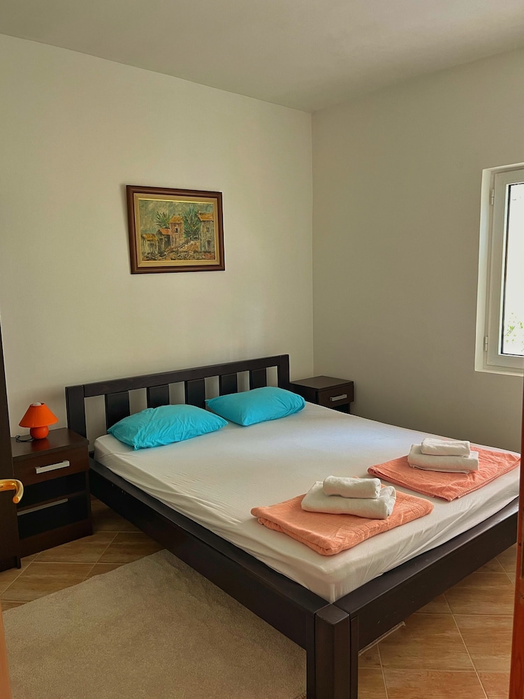 Apartments Lazarevic 18/50