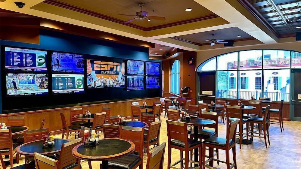 restaurant cafeteria