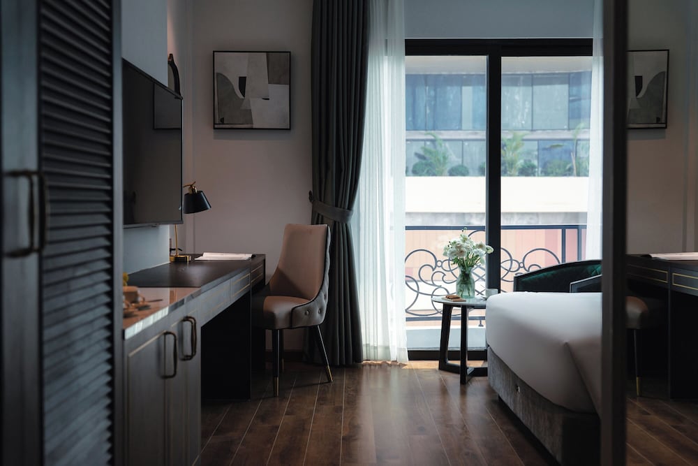 22Land Cloud Hotel 57/75