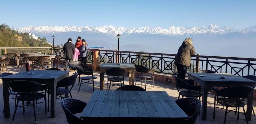 Hotel Himalayan Villa Pvt Ltd 32/50