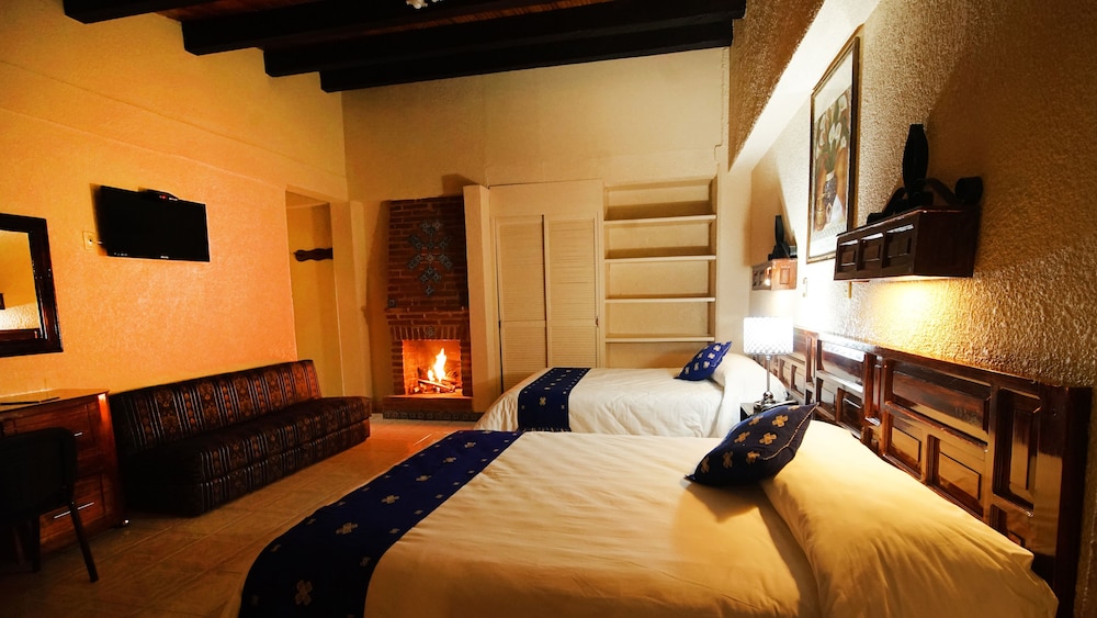 Hotel Palacio De Moctezuma 12/65
