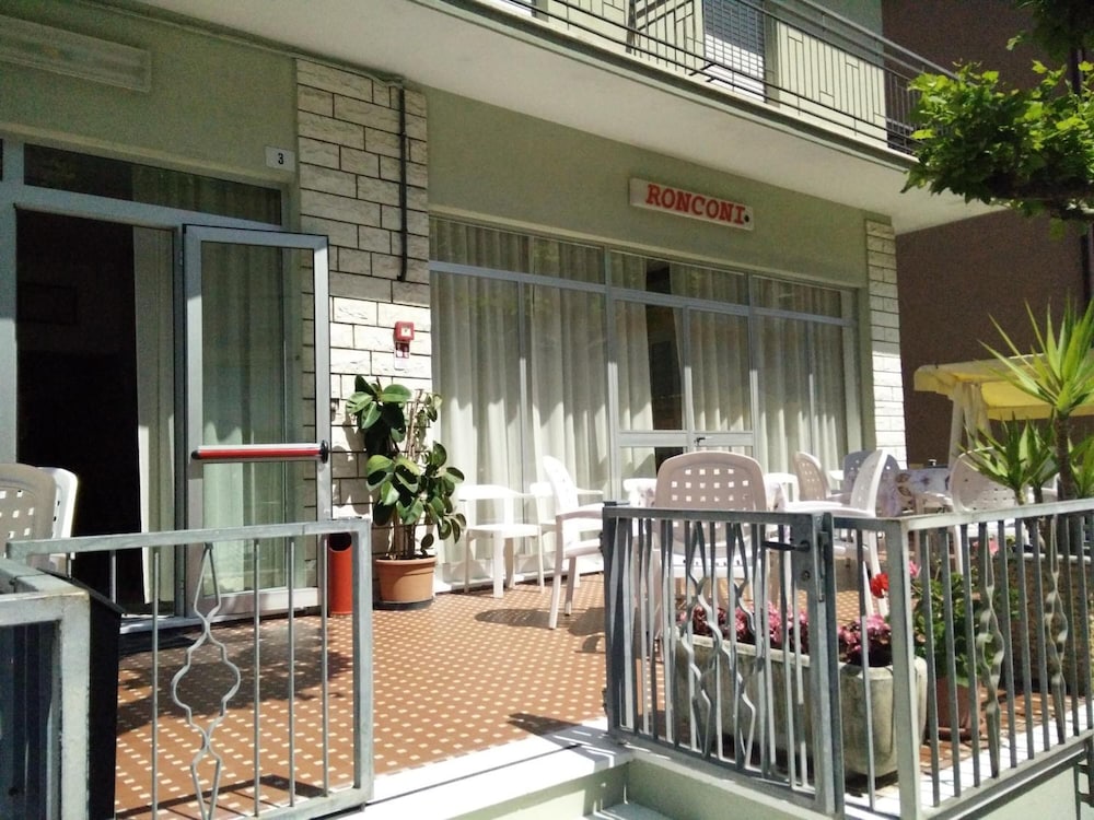 Hotel Ronconi 26/38