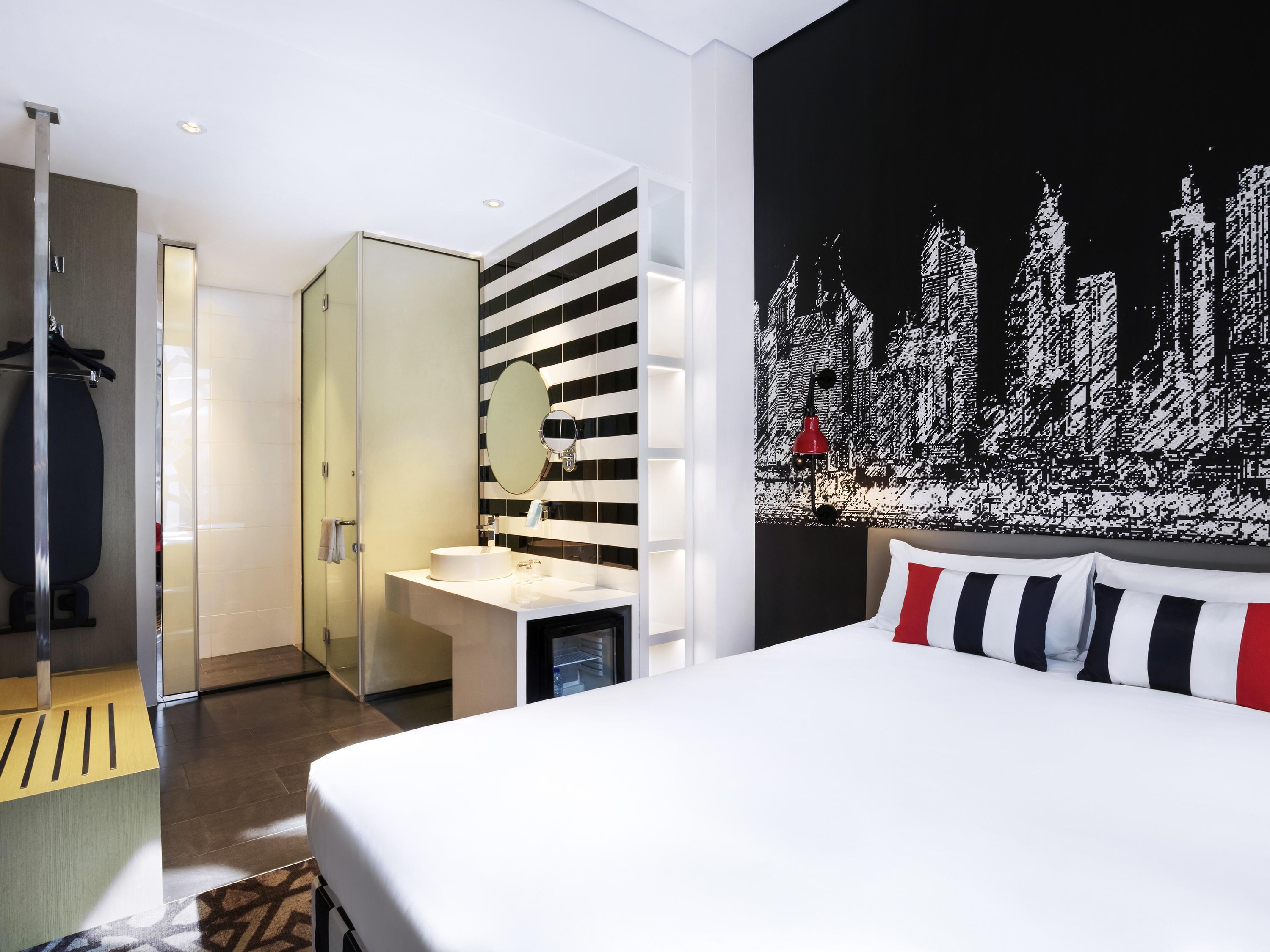 STANDARD, KING BED
