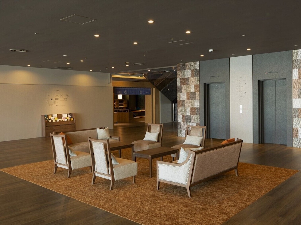 Hotel Sakura 34/50