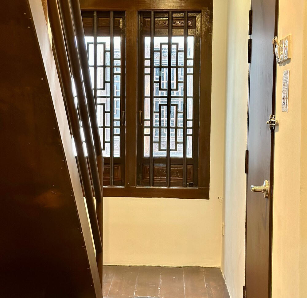 Wayfarer Guest House 36/50