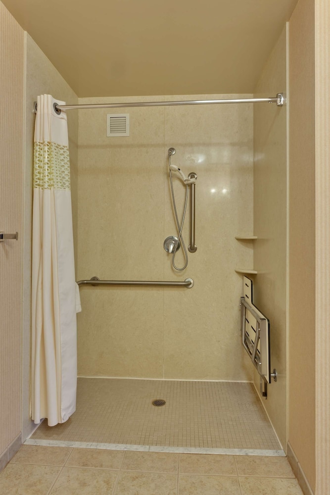 Hampton Inn & Suites Sacramento-Airport-Natomas 12/53