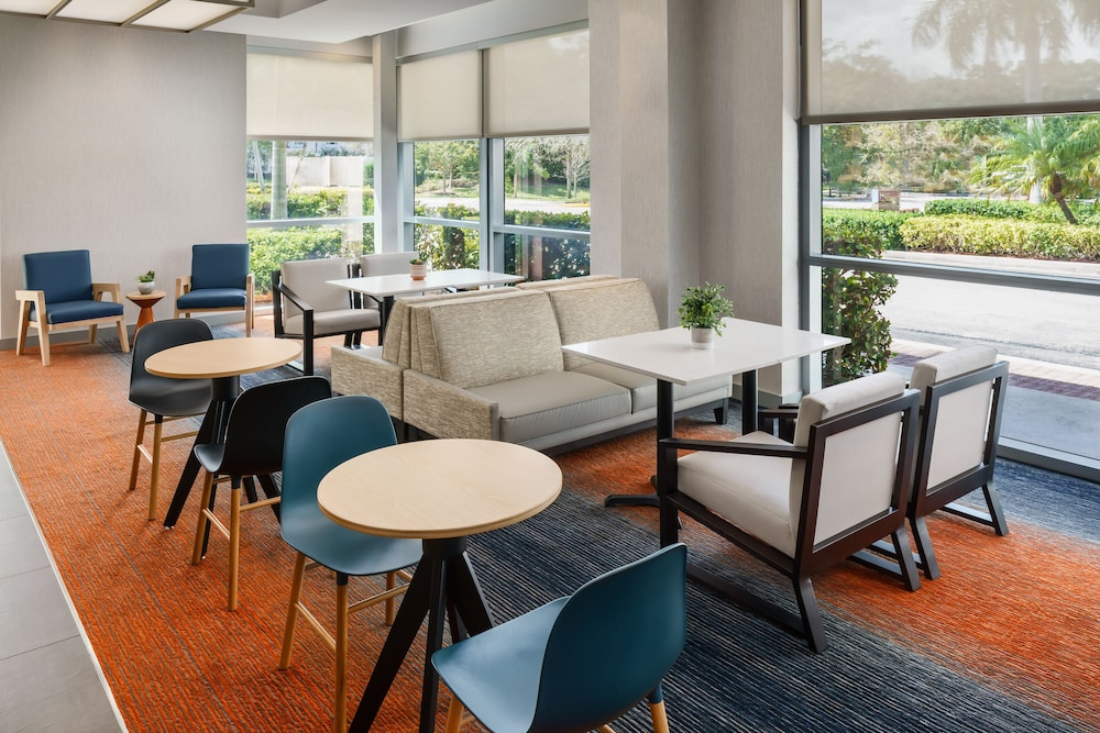 Hyatt House Fort Lauderdale Airport - South & Cruise Port 35/52