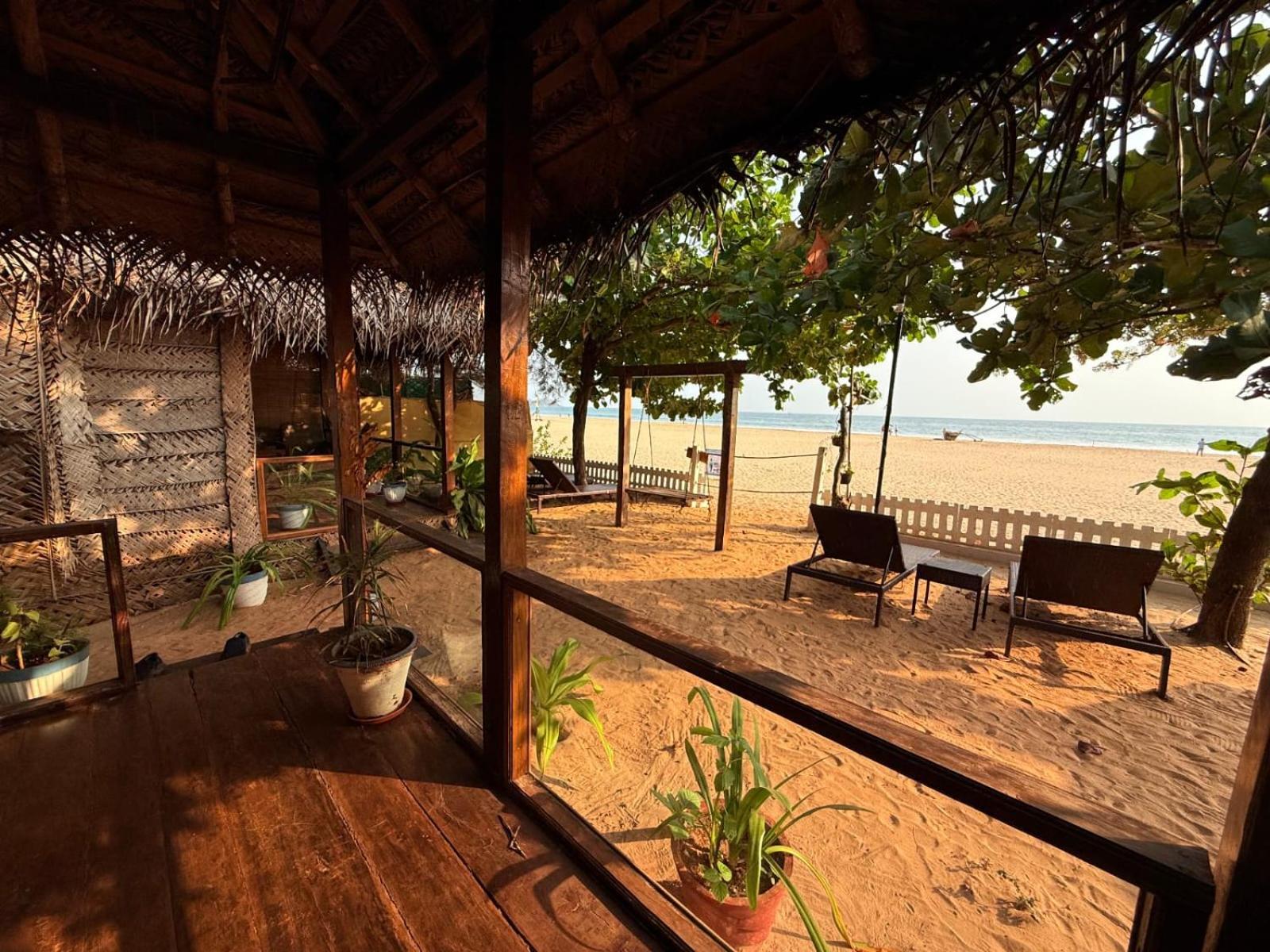 The Bay Agonda 47/50