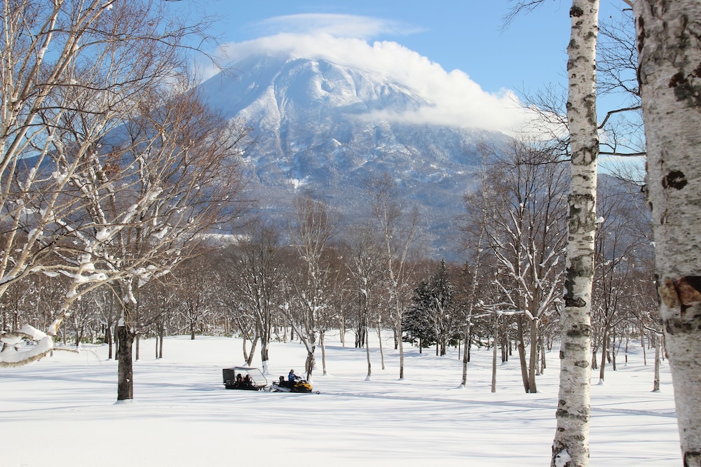 Hinode Hills Niseko Village 45/48