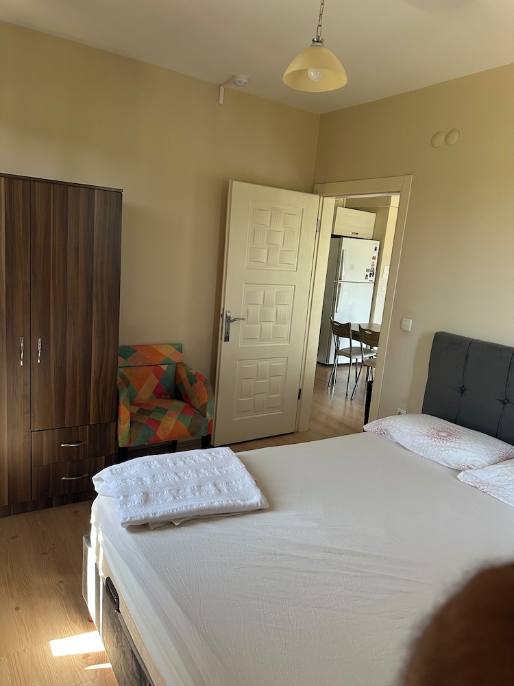 1 Bedroom, City, Apartment, Twin Beds, Murphy Bed, Queen Bed, Sofa