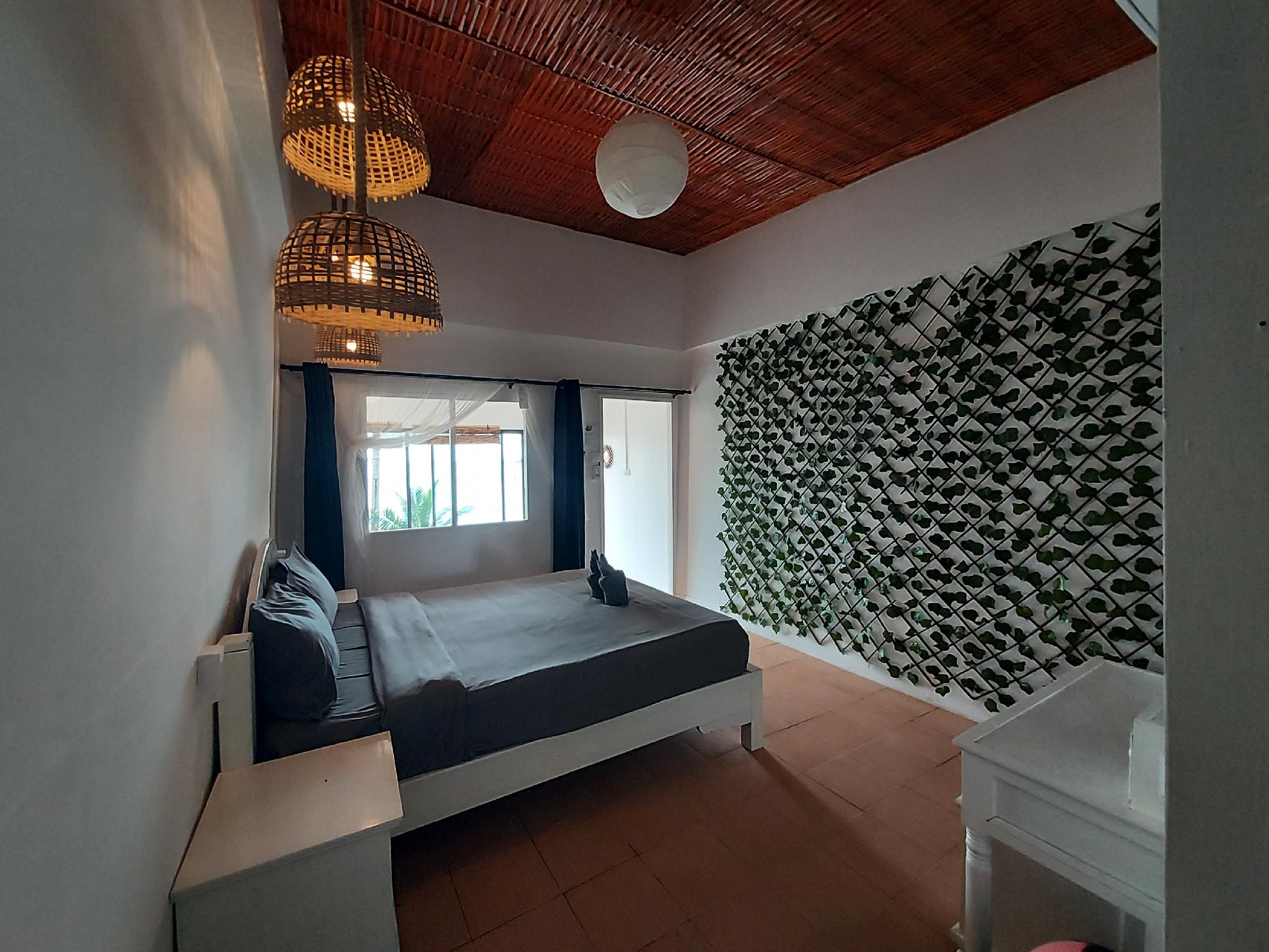 ROOM, KING BED, SEA VIEW, PATIO