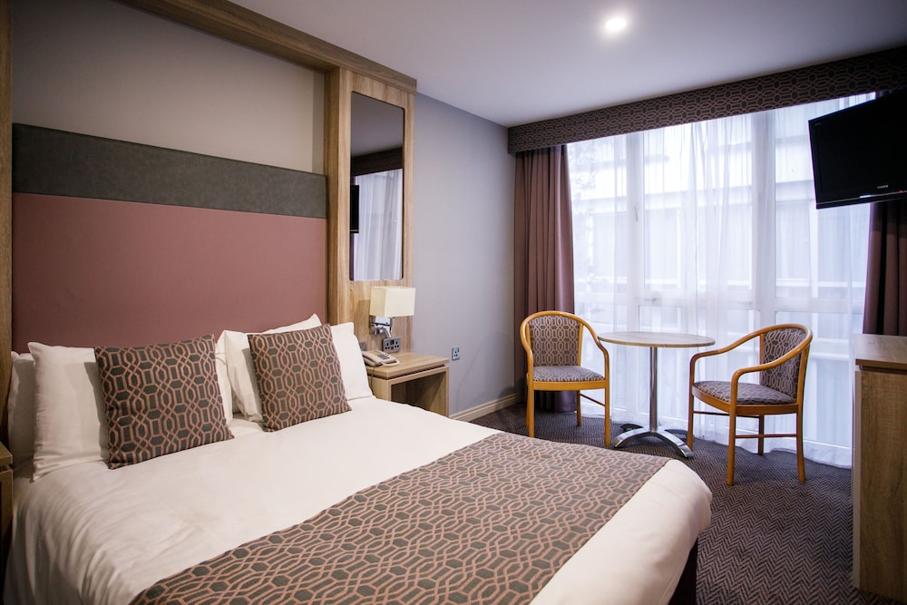 The Mount Errigal Hotel 13/65