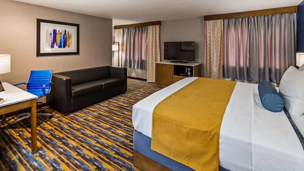 Best Western Dewitt 25/42