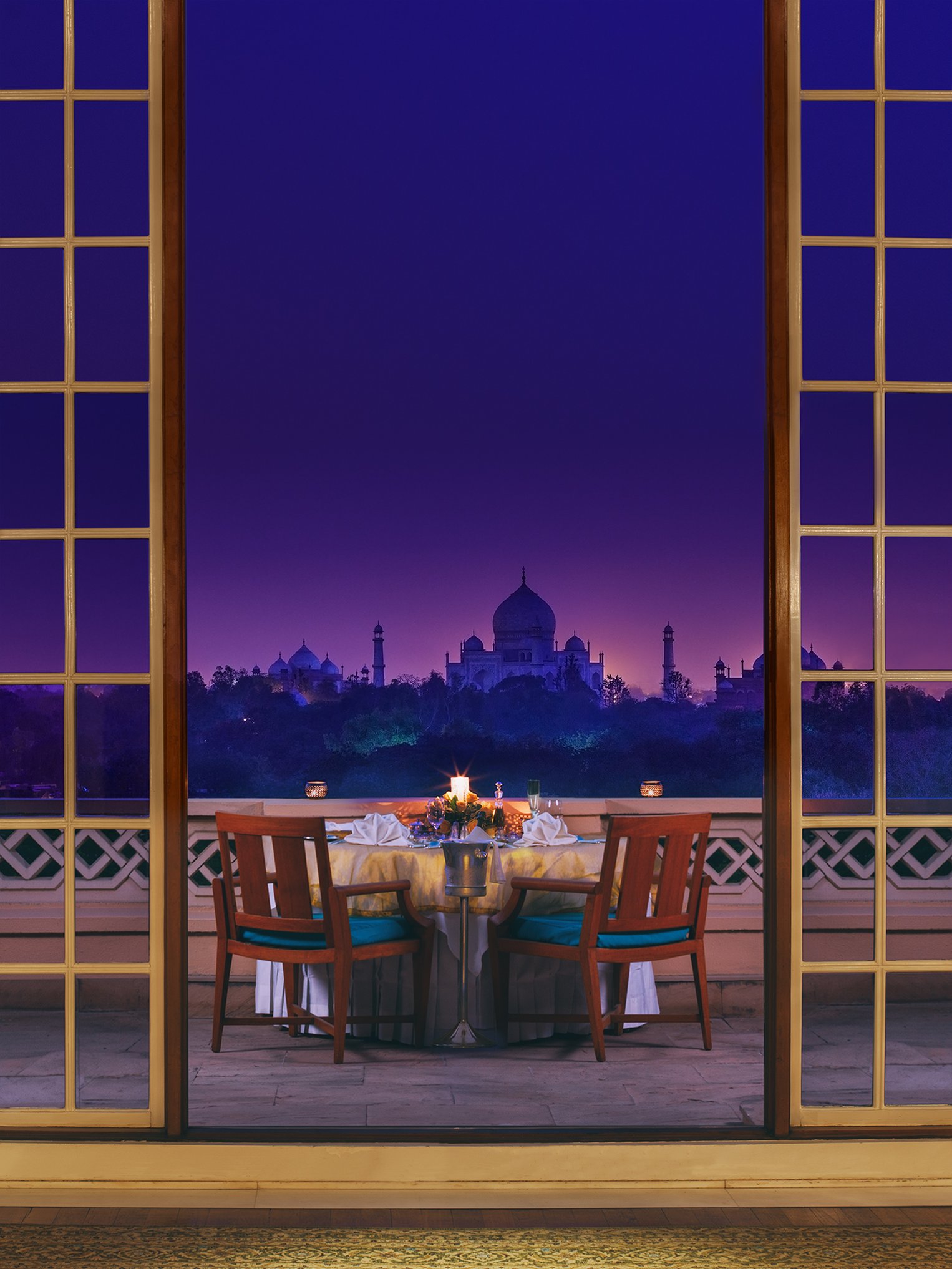 Oberoi Amarvilas 61/73