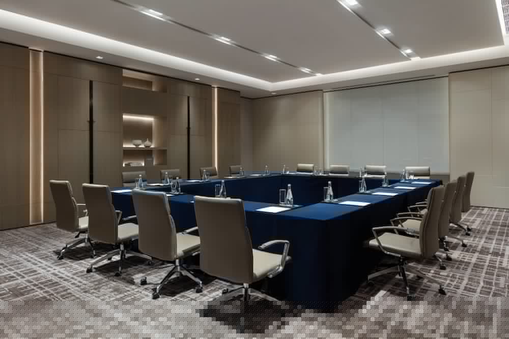 Courtyard by Marriott Shenzhen Northwest 37/43