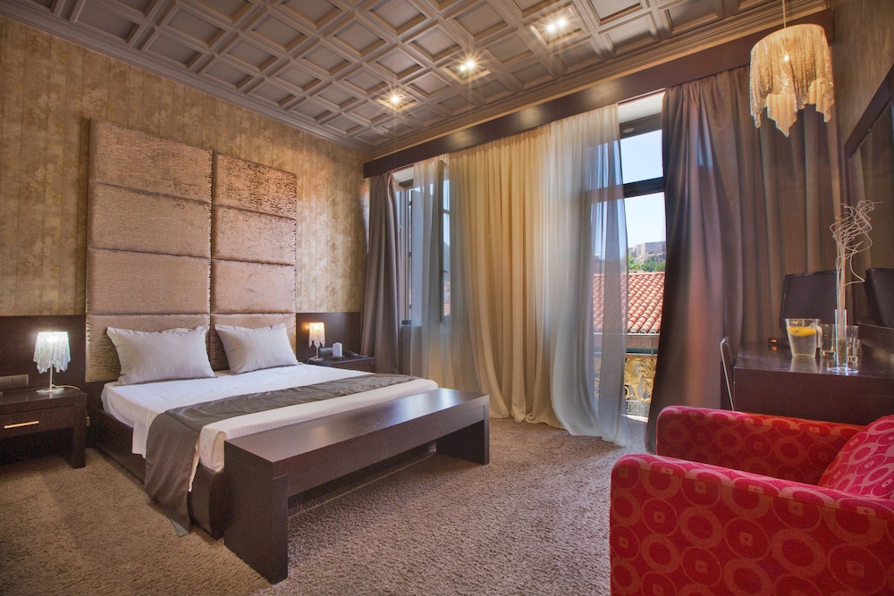 Aion Luxury Hotel 15/50