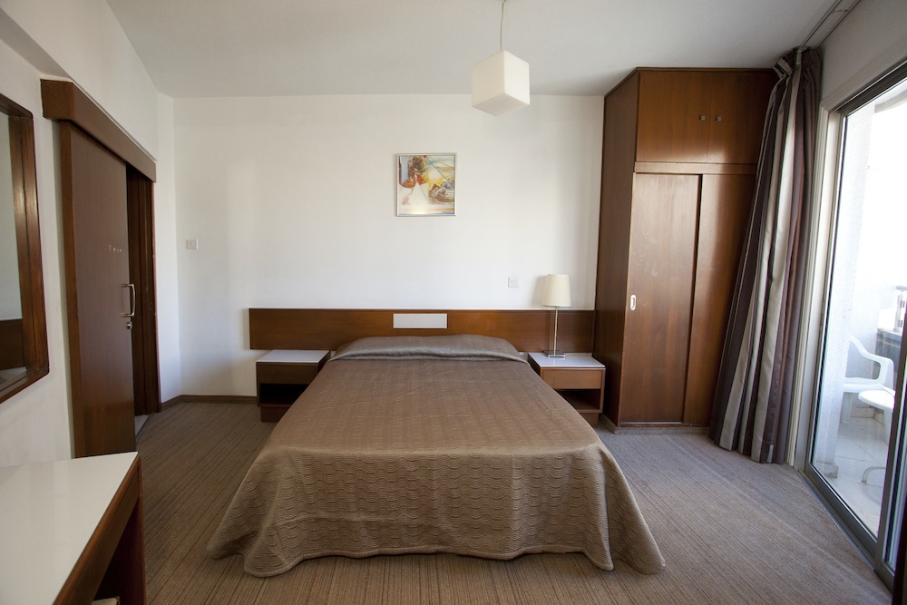 Blazer Residence 18/56
