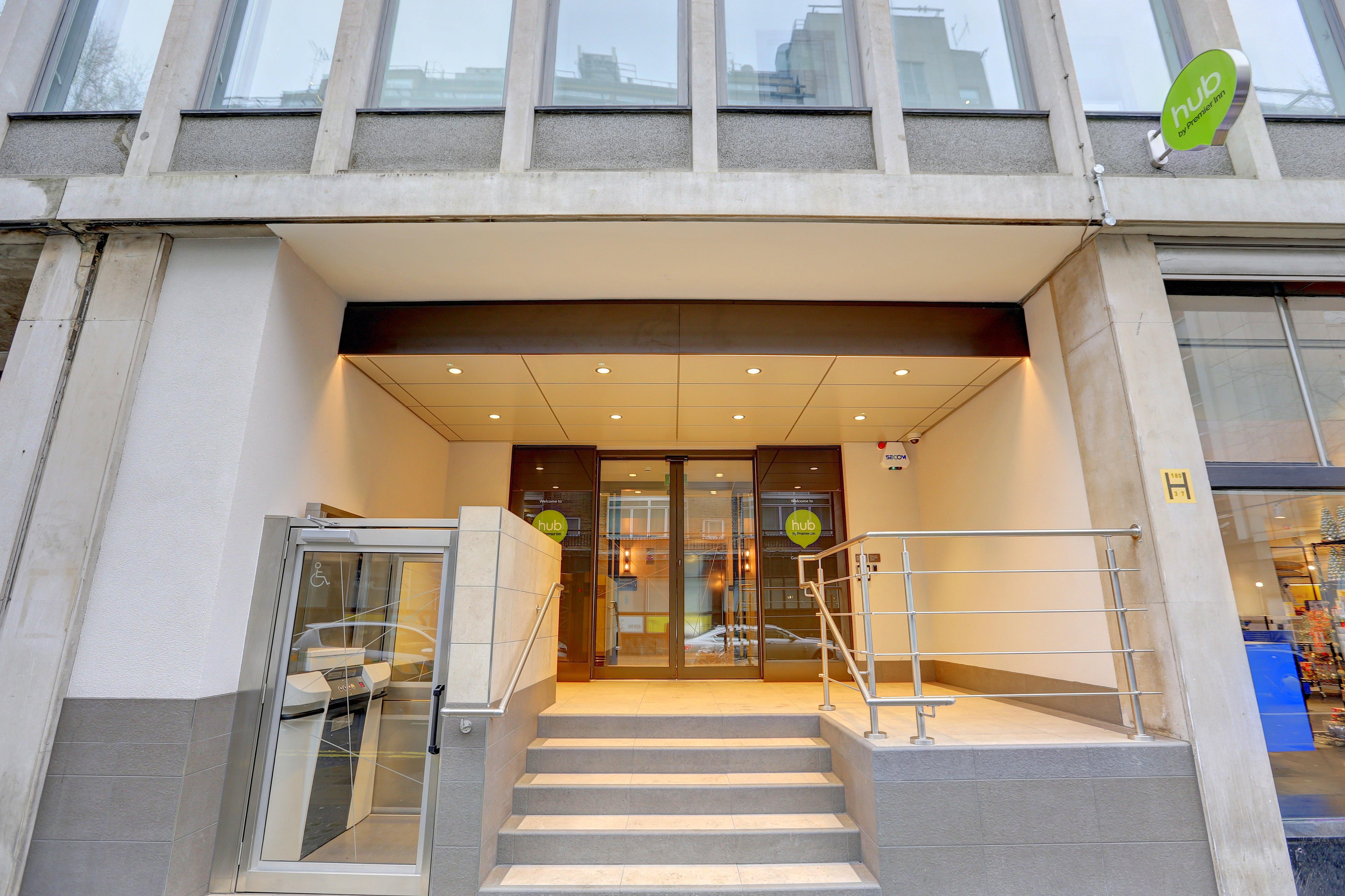 Hub By Premier Inn London Goodge Street Hotel in LONDON