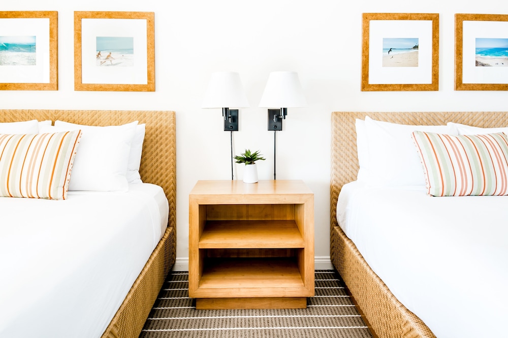 Casa Loma Beach Hotel 23/57