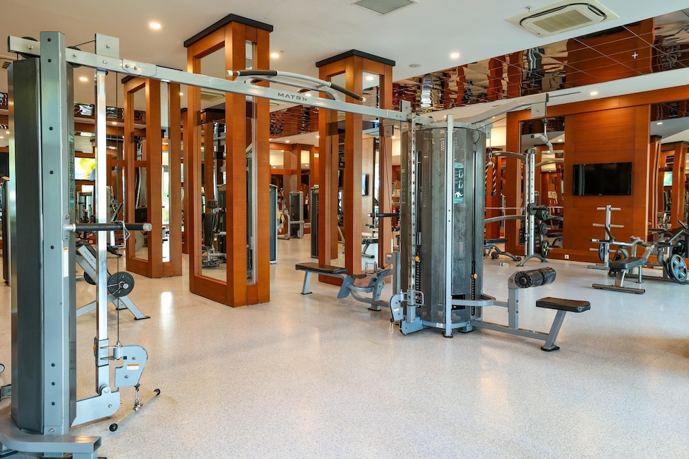 Crystal Waterworld Resort and Spa 24/50