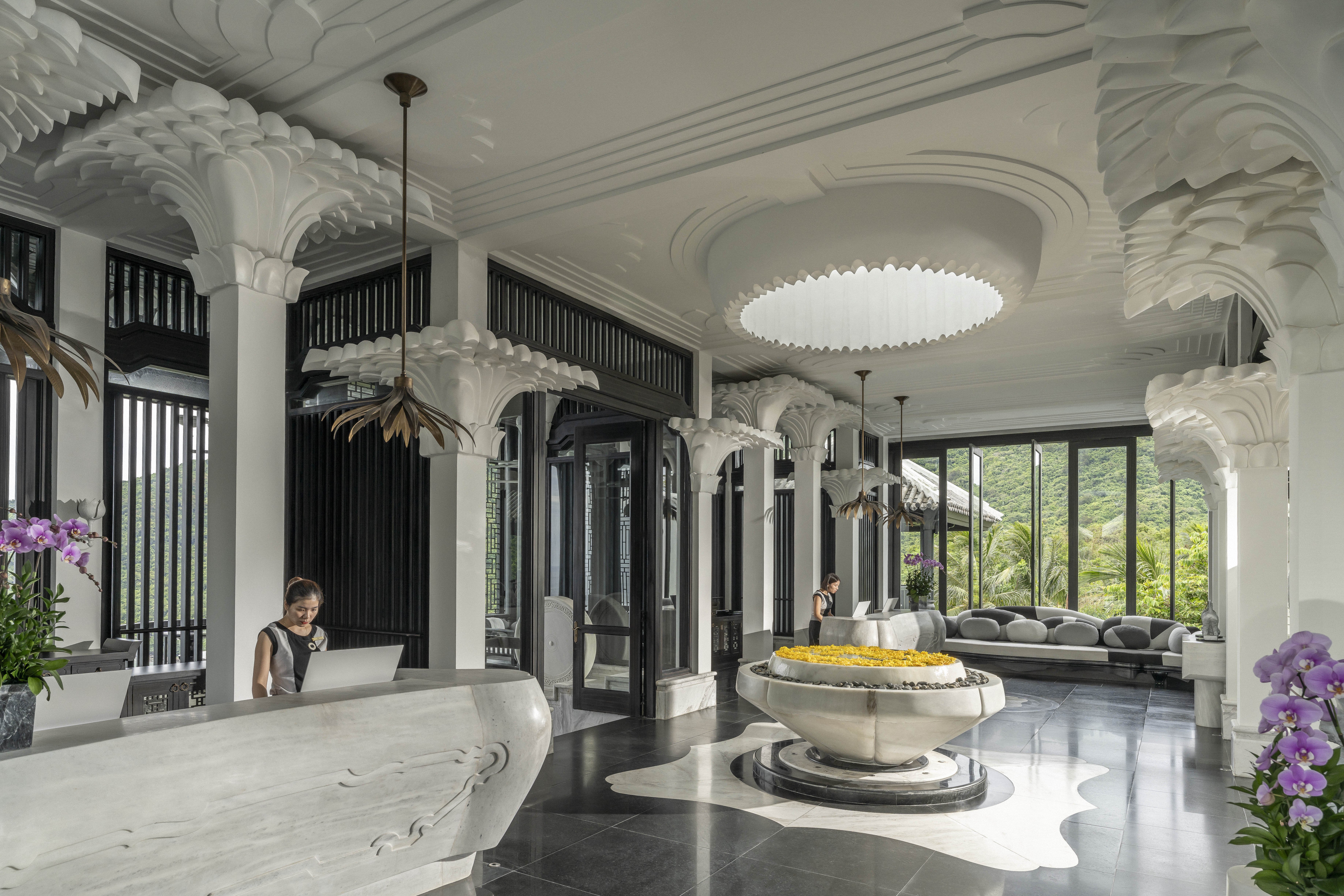 Intercontinental Danang Sun Peninsula Resort 8/50