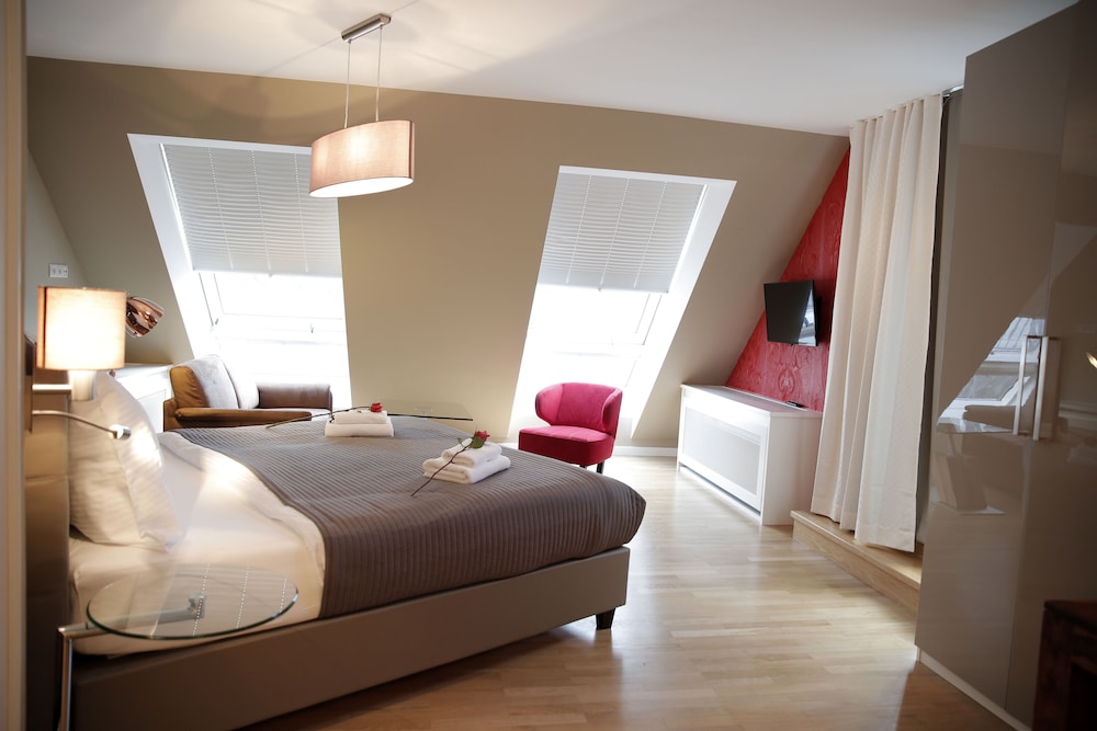 Kimi Apartments 10/50