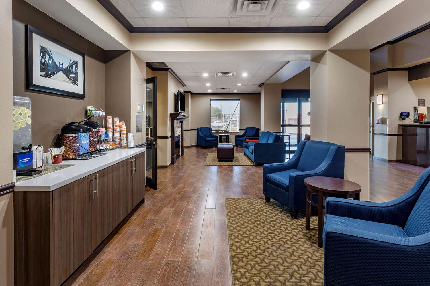 Comfort Suites Waco Near University Area 6/15