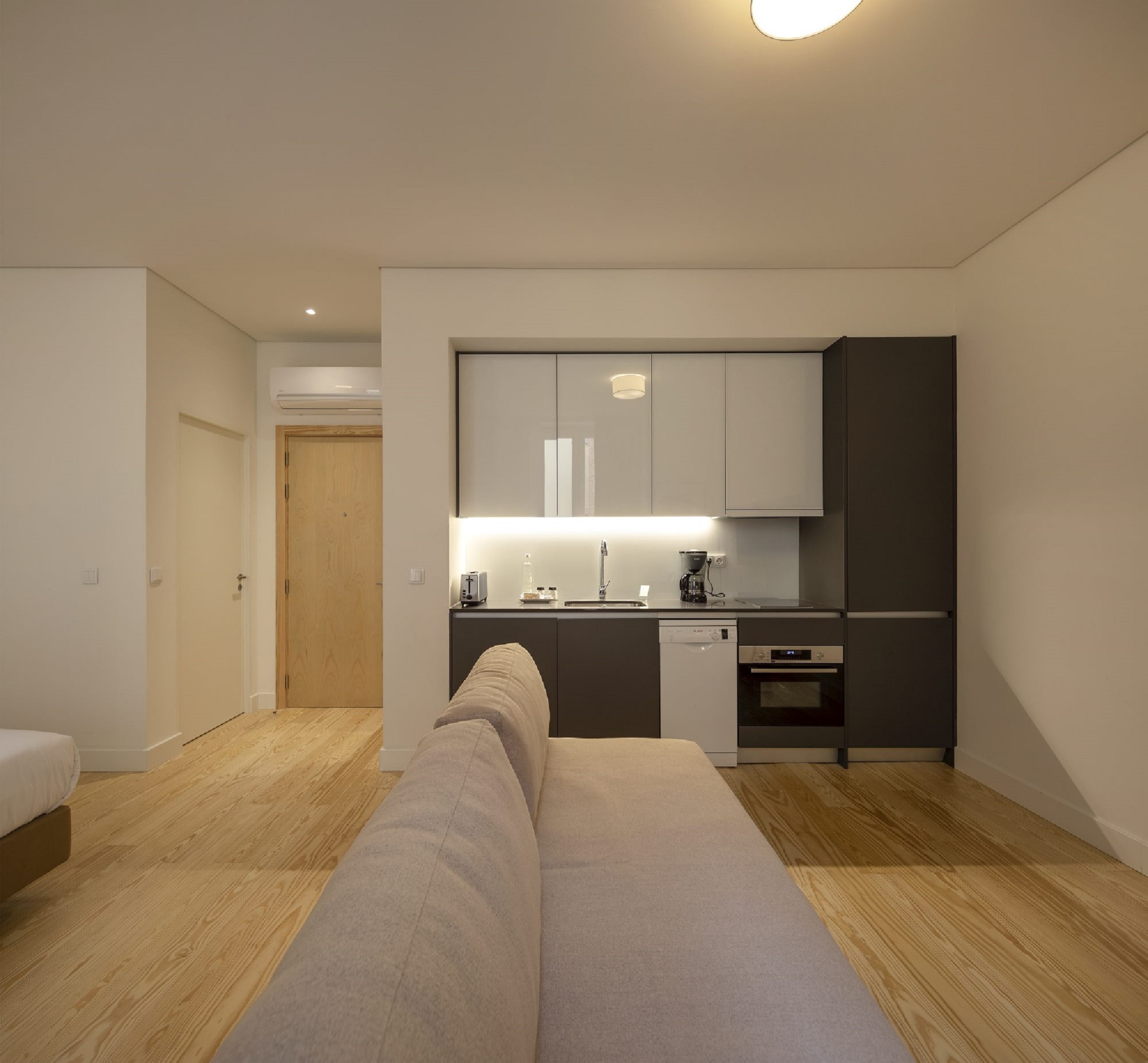 Lisbon Serviced Apartments – Santos 40/43
