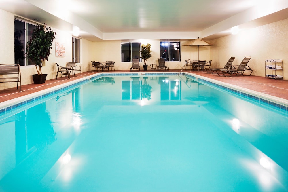 Holiday Inn Express Carrollton, an IHG Hotel 2/47