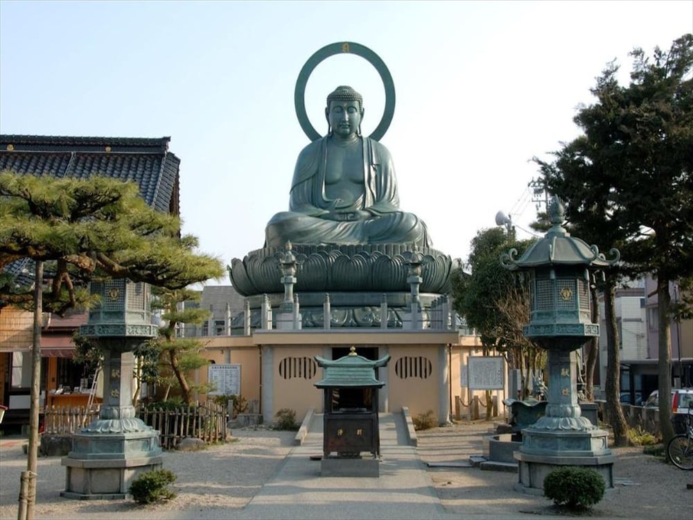APA Hotel Takaoka Ekimae 6/50